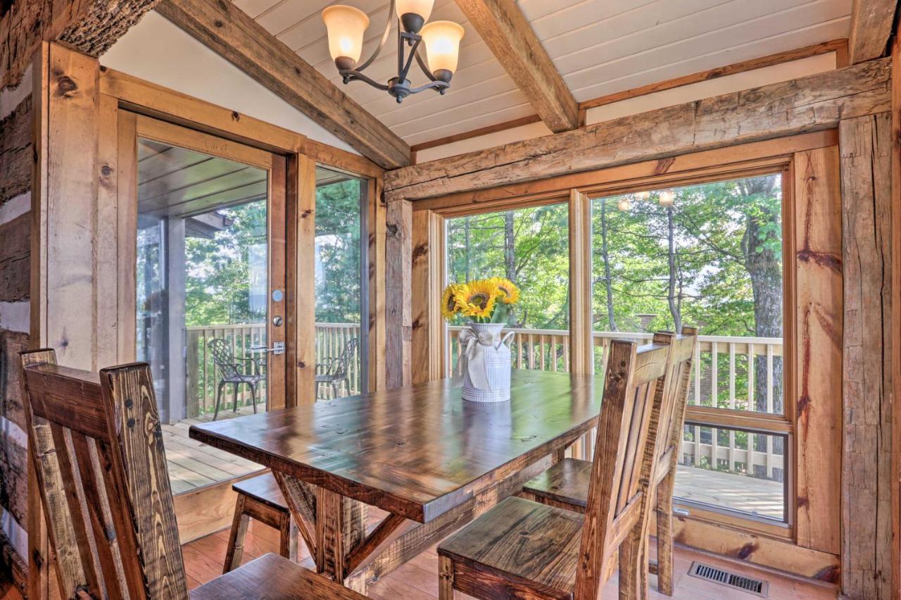Upscale Gatlinburg Cabin Deck, Fire Pit And Hot Tub Eksteriør billede