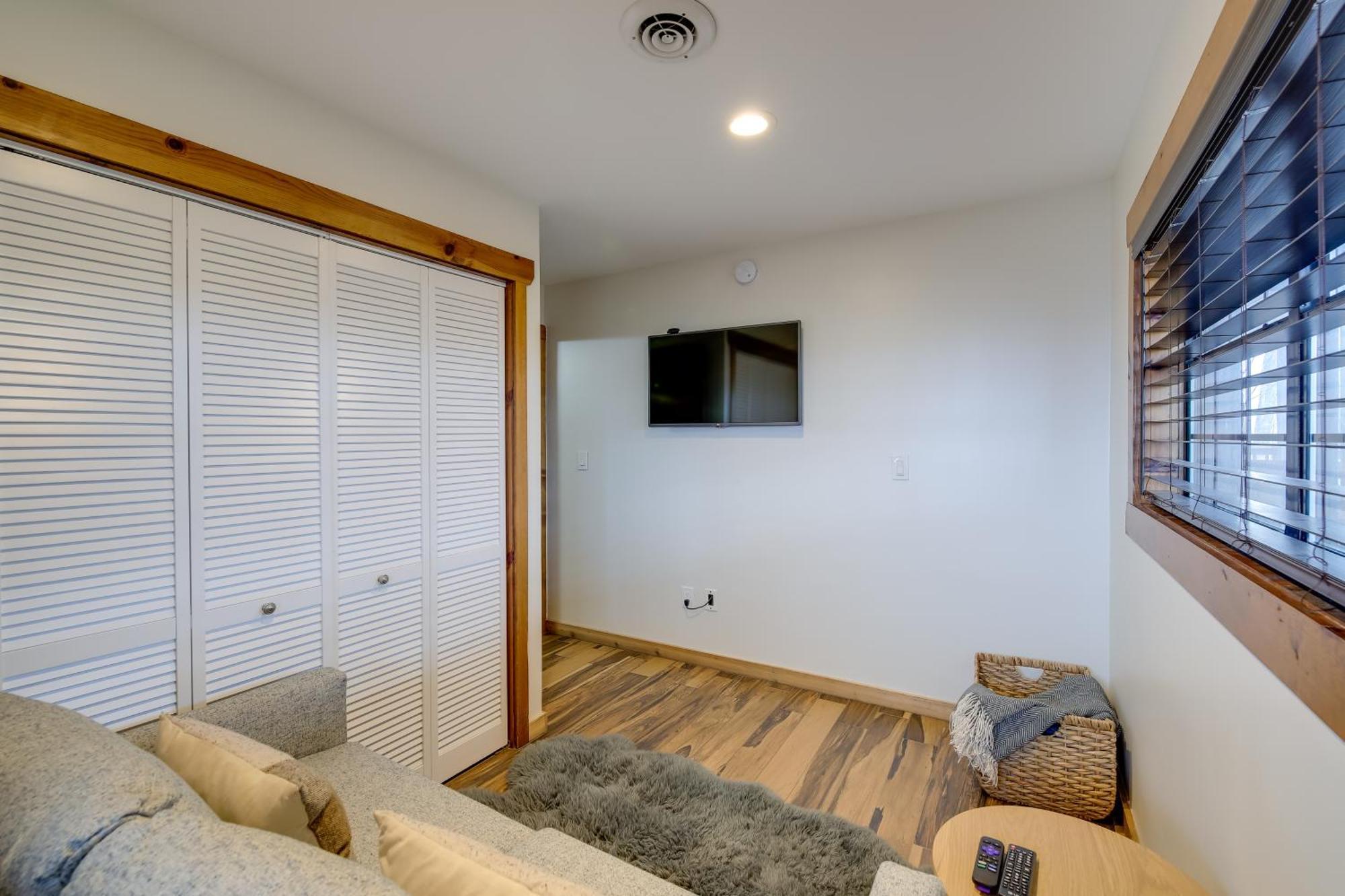 Upscale Gatlinburg Cabin Deck, Fire Pit And Hot Tub Eksteriør billede